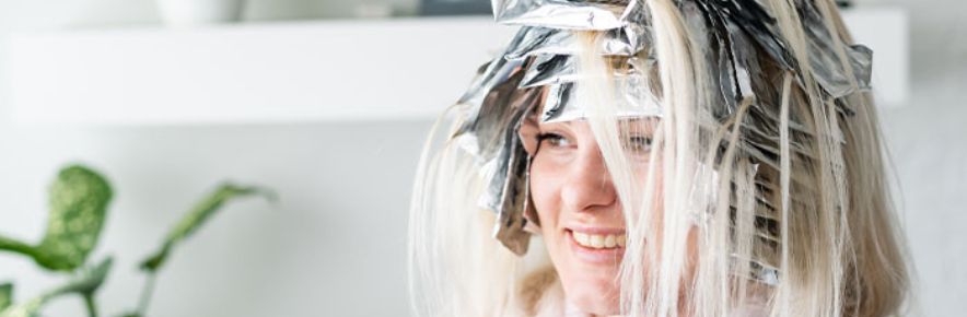 Réussir sa coloration cheveux, on vous explique tout