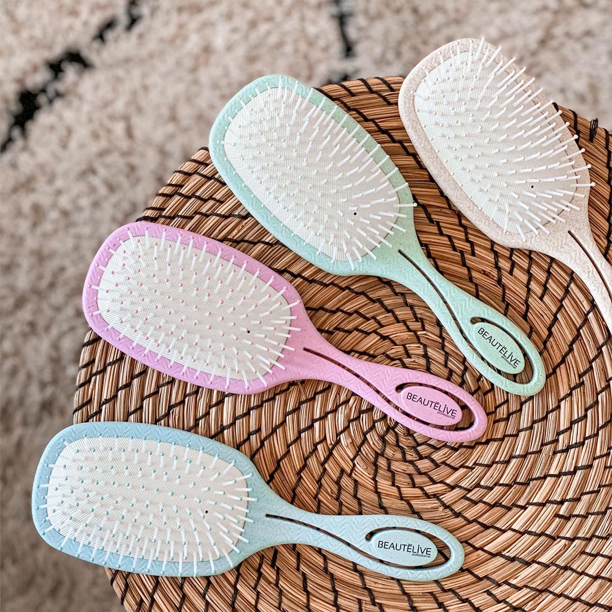 Eco-friendly pneumatic oval brush with pins