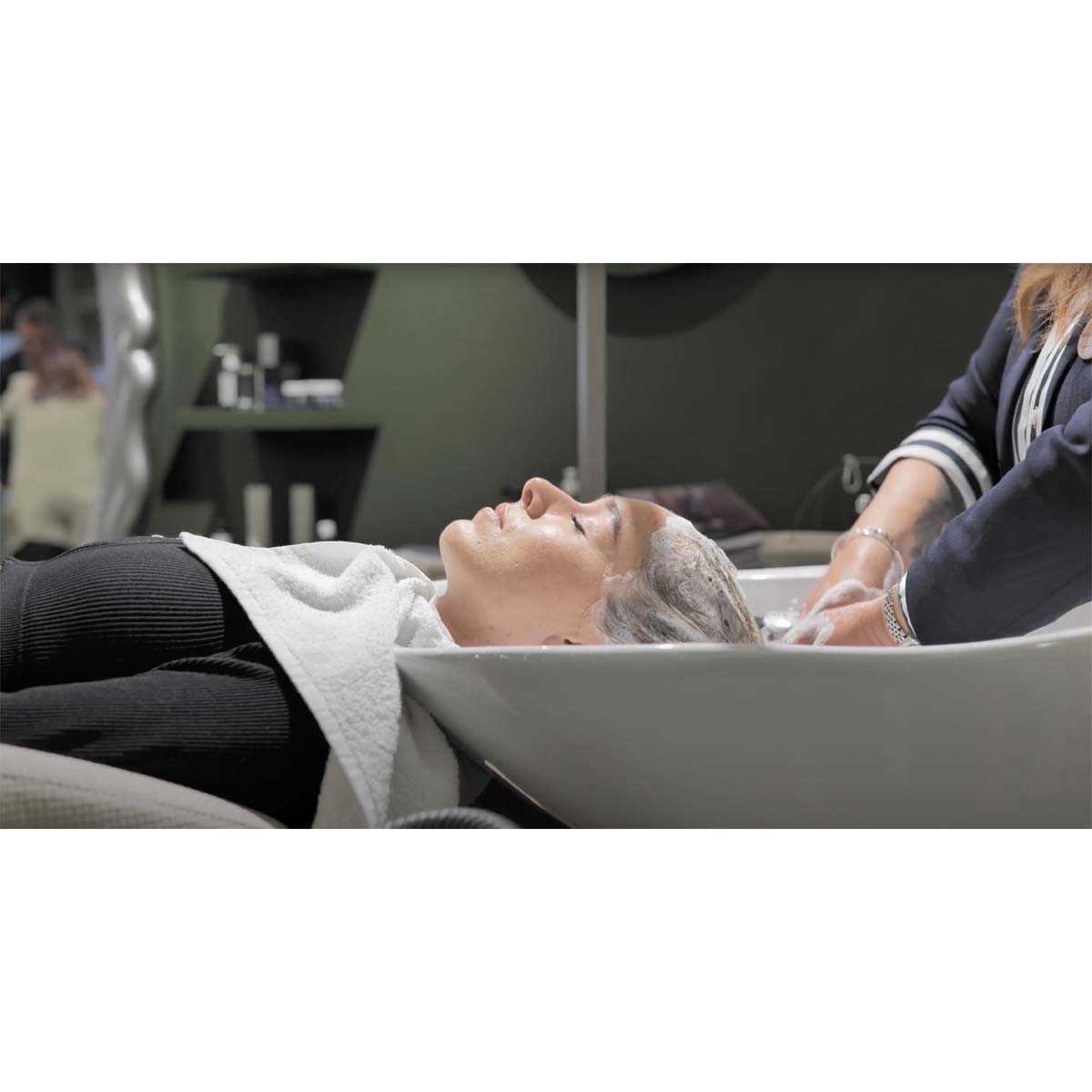 HEAVEN Air Massage Tub + Shirodhara Igloo + Vapomist 1 + Headrest