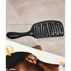 Brosse Essential Care Flex Matt Black pour cheveux épais