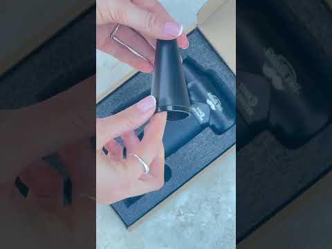 Professional Black Blower